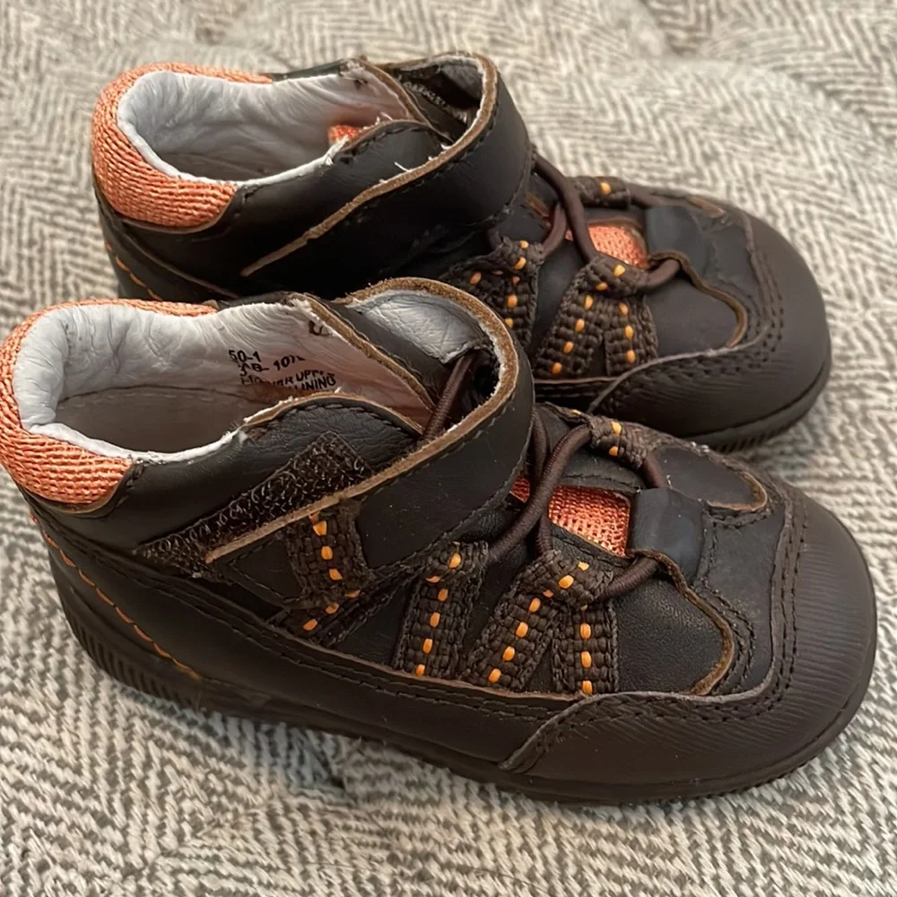 Footmates leather boots size 3